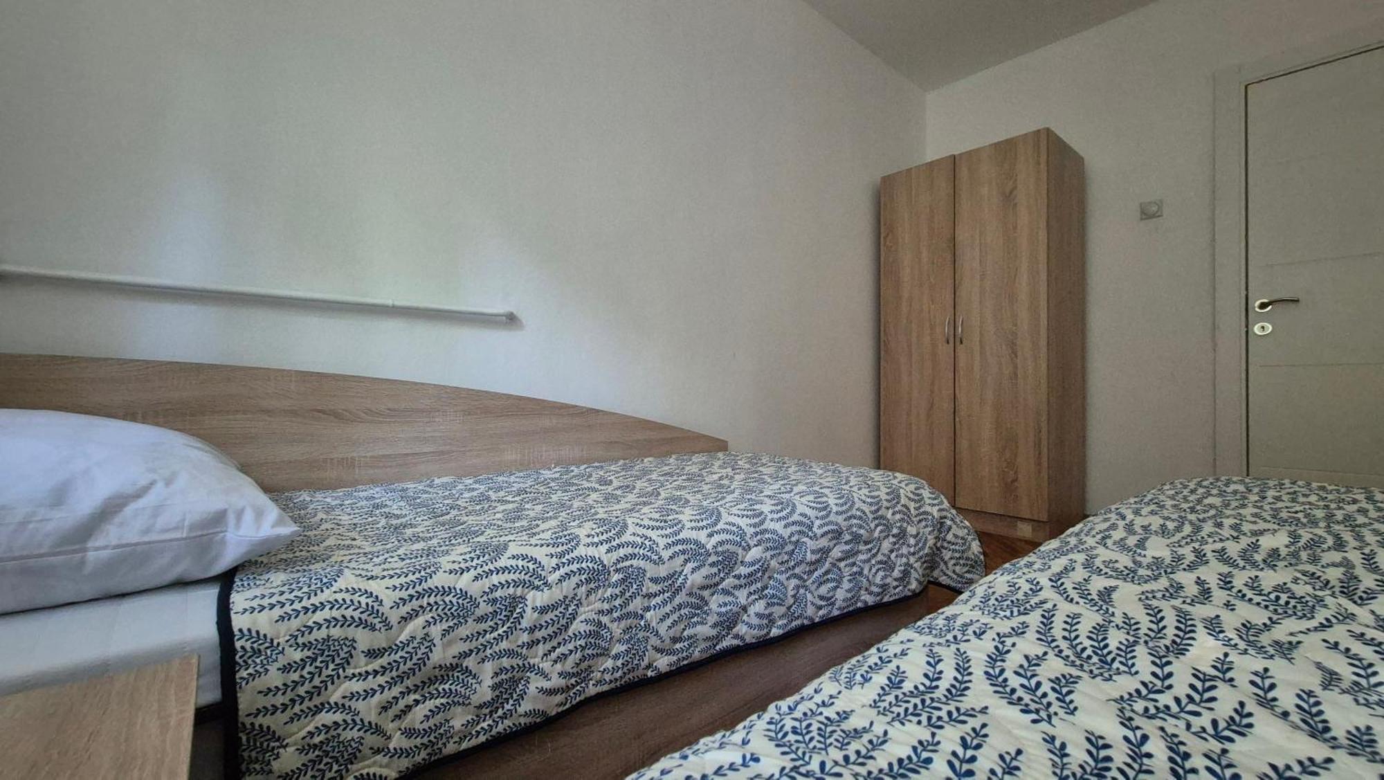 Skupi Apartment