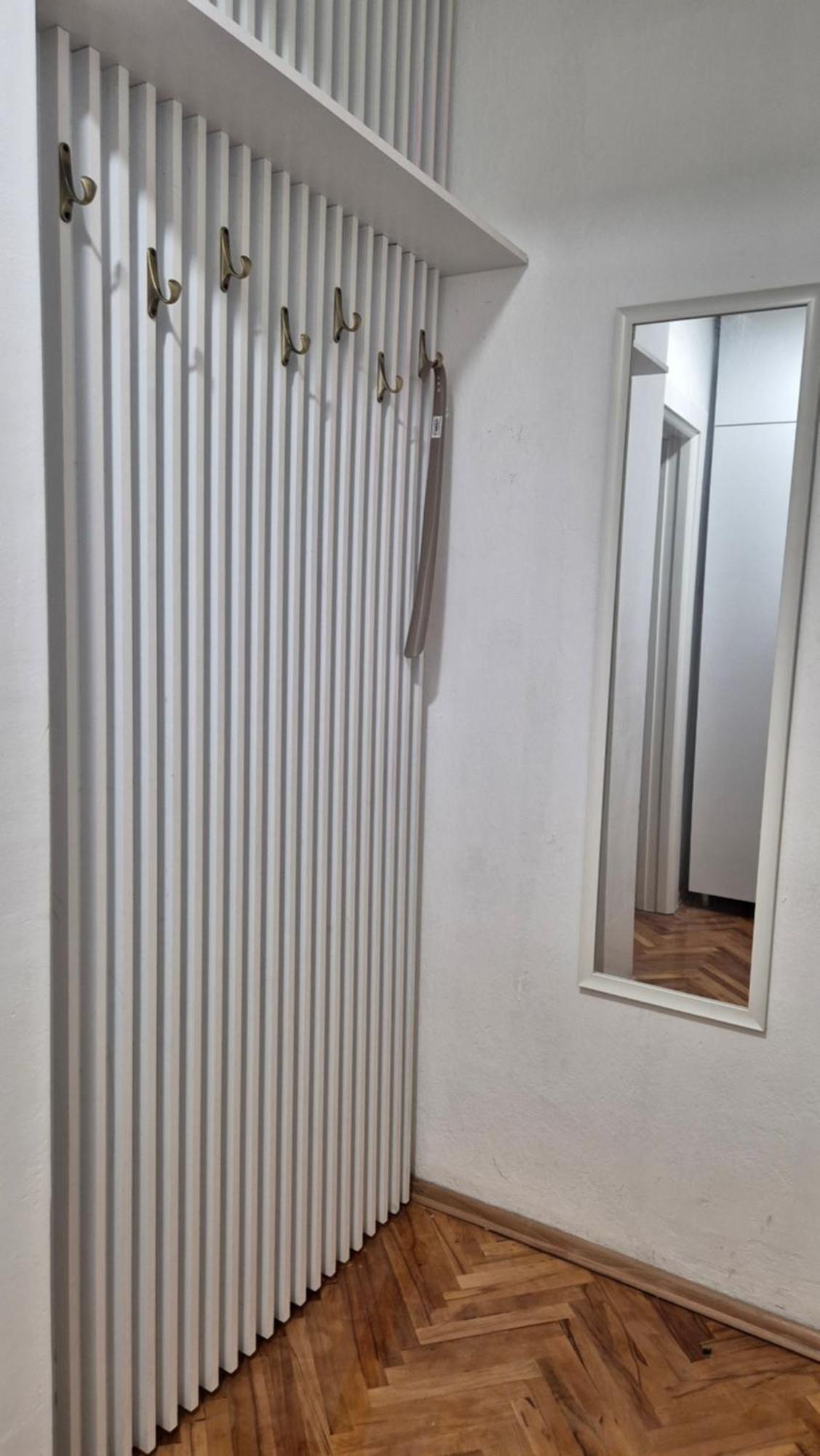 Skupi Apartment